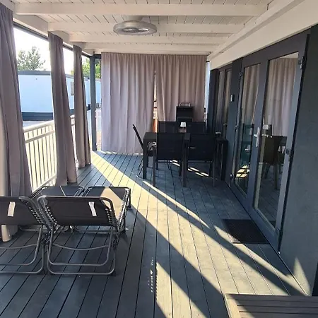 Mobilhome Arina - With Pool Ferienhaus Privlaka (Zadar)