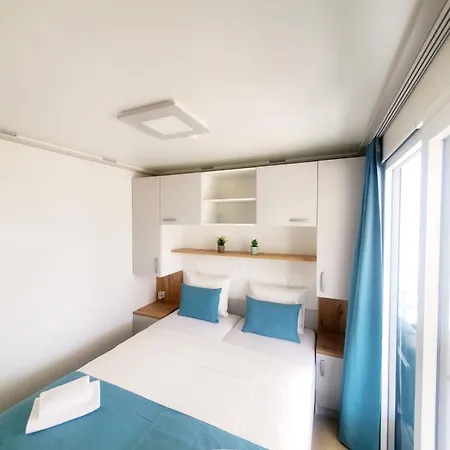 Mobilhome Arina - With Pool 펜션 *